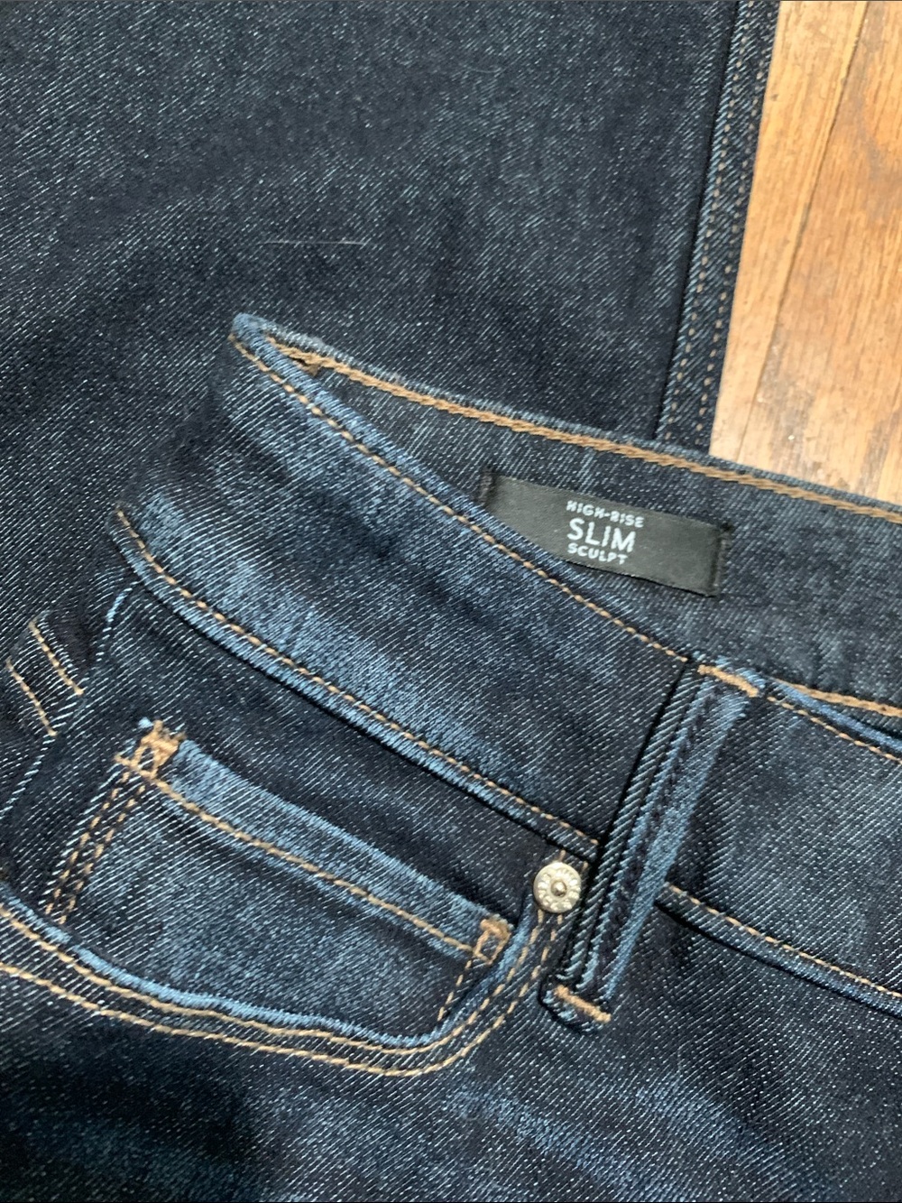 White House Black Market Women's Skinny Jeans - Dark Blue Wash - Picture 2 of 4
